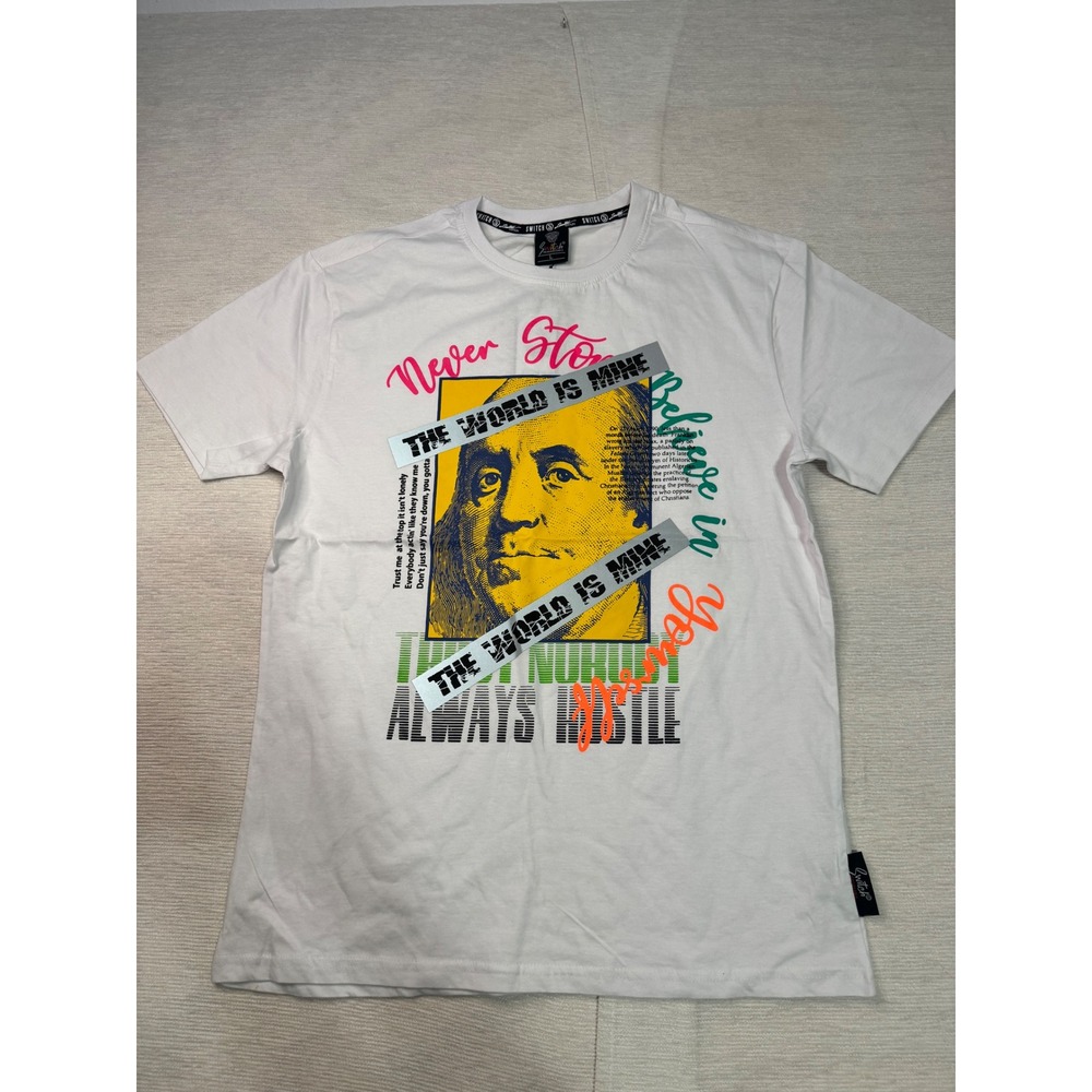 Switch Remarkable Mens White Graphic T-Shirt The World Is Mine SS2133 Large NWT